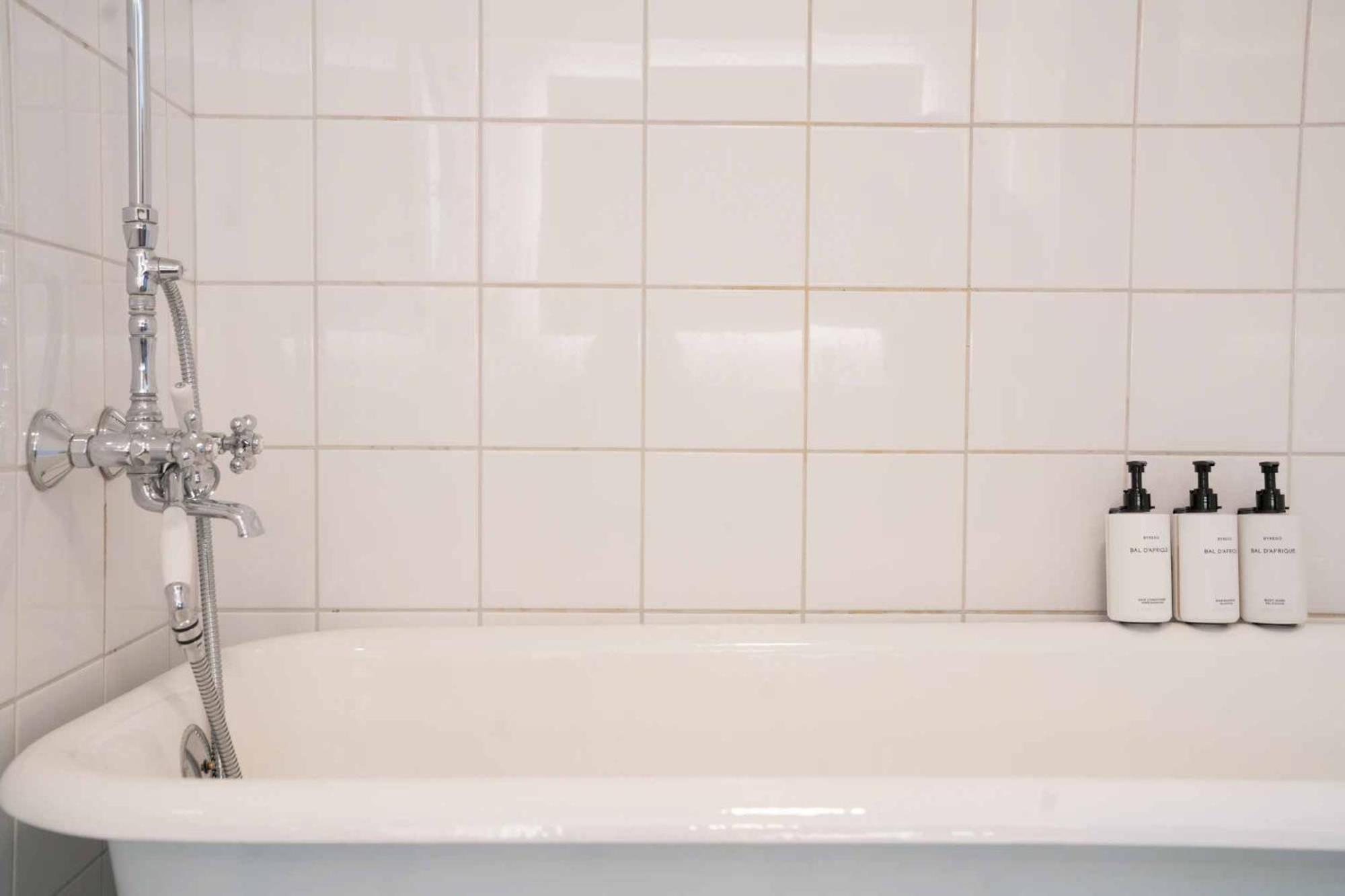 Hotel J, Stockholm, A Member Of Design Hotels Nacka Ruang foto