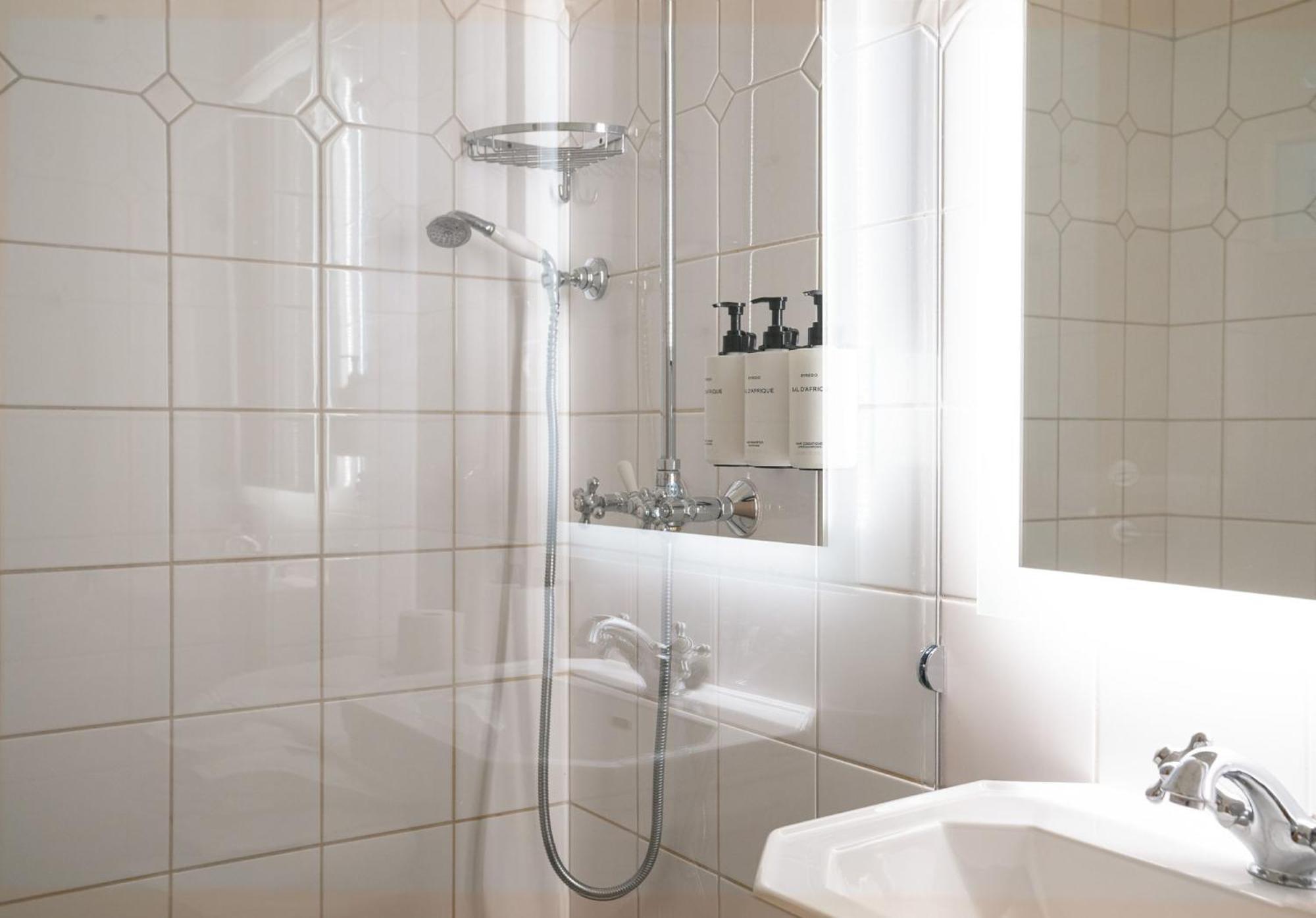 Hotel J, Stockholm, A Member Of Design Hotels Nacka Bagian luar foto
